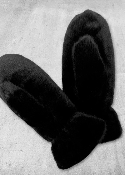 Furry Night Gloves Black